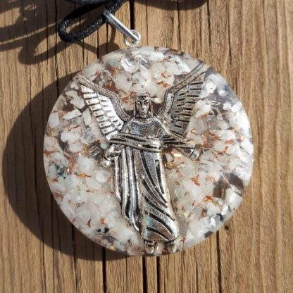 Angel Quartz Orgone Pendant - Image 2