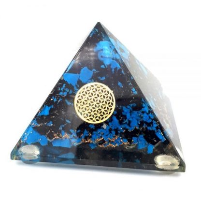 Medium Orgonite Pyramid – Pure Heart